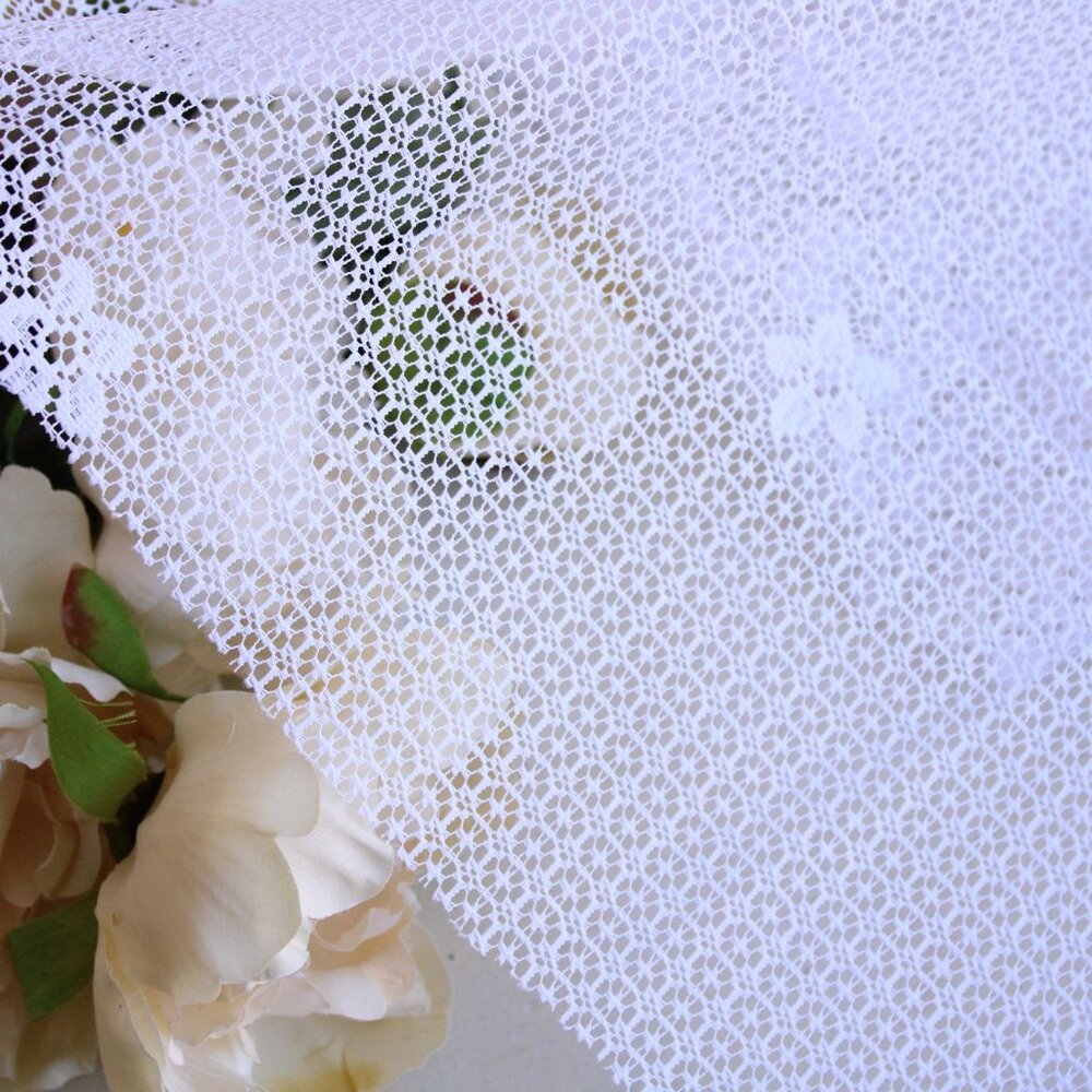 Vintage 1980s 1990s White Lace Fabric, 24" Wide 88" Long Piece, Floral Pattern - Picture 2 of 10